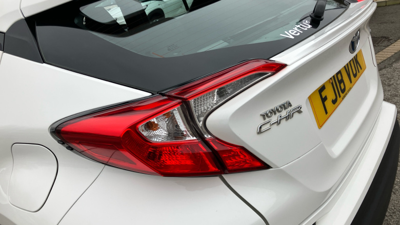 Toyota C-HR 1.8 Hybrid Icon 5dr CVT Hybrid Hatchback